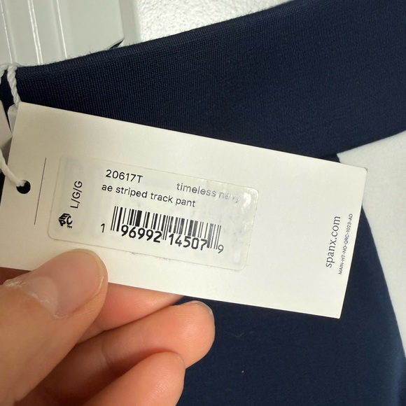 Spanx Air Essentials Women’s X Large  Long Wide Leg Pants blue White TrackStripe - Picture 2 of 5